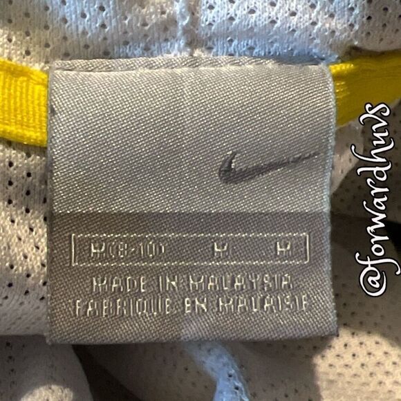 Nike | Light Weight Lined | Full Zip With Hood |Size Medium - Picture 9 of 10